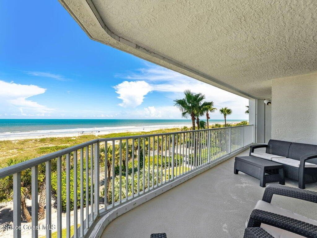 301 N Atlantic Avenue, Cocoa Beach, FL 32931