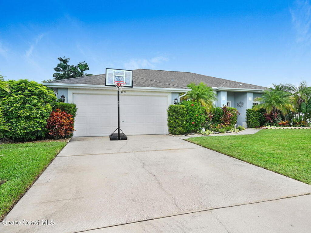 4971 Pigeon Plum Circle, Melbourne, FL 32940
