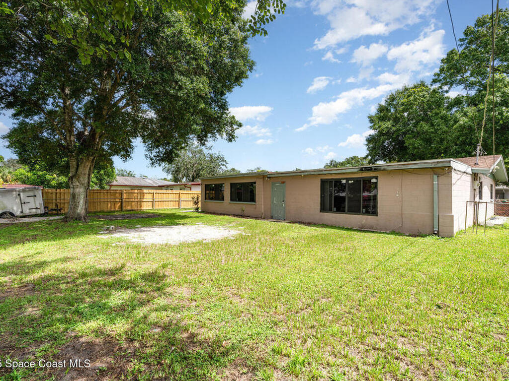935 S Varr Avenue, Rockledge, FL 32955