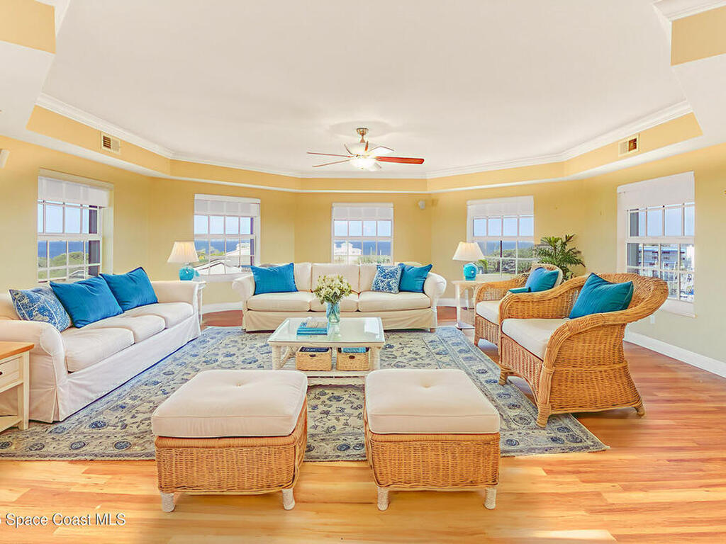 1211 E New Haven Avenue, Melbourne, FL 32901