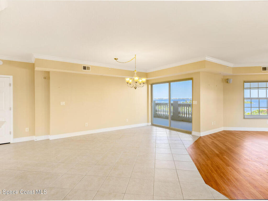 1211 E New Haven Avenue, Melbourne, FL 32901