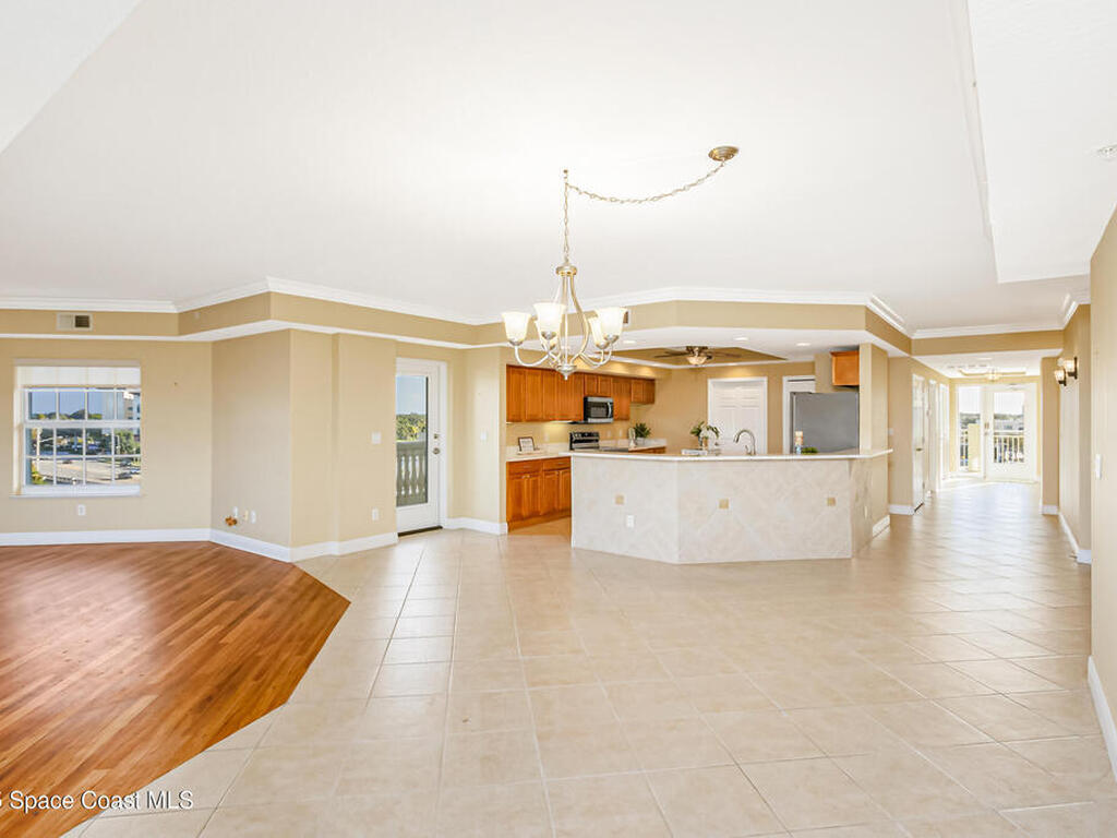 1211 E New Haven Avenue, Melbourne, FL 32901