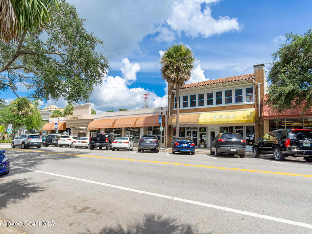 1211 E New Haven Avenue, Melbourne, FL 32901