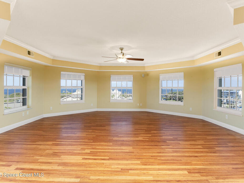 1211 E New Haven Avenue, Melbourne, FL 32901