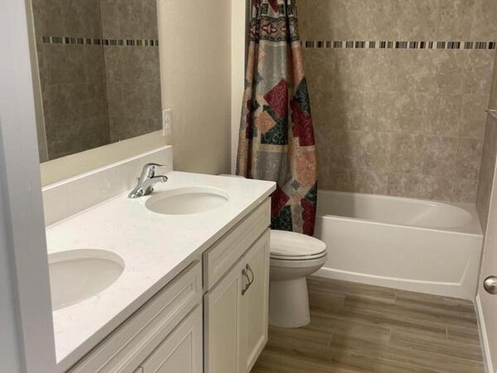 1495 Bruntsfield Terrace, Vero Beach, FL 32966