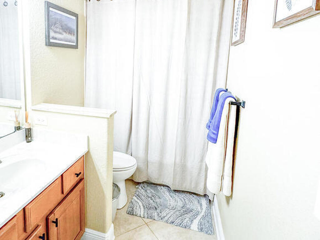 2775 Fawn Lake Boulevard, Mims, FL 32754