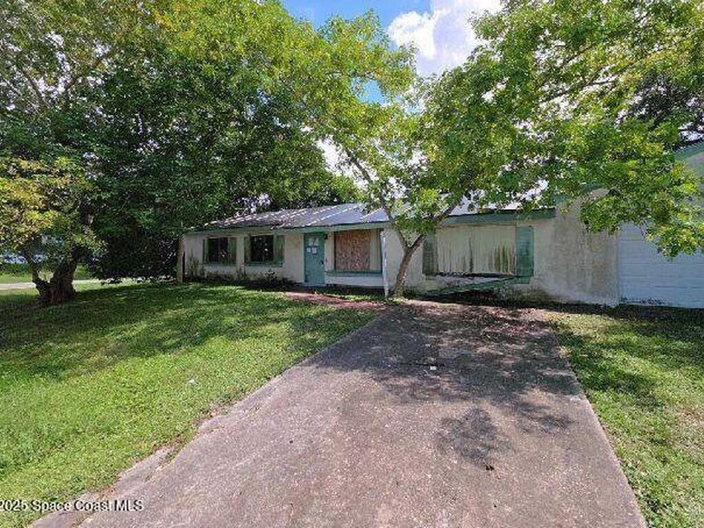 1712 Apache Street, Palm Bay, FL 32907