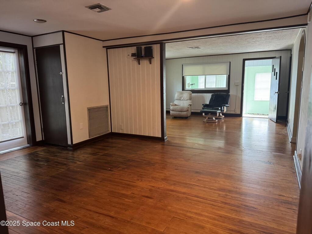 1310 Jernigan Avenue, Melbourne, FL 32901