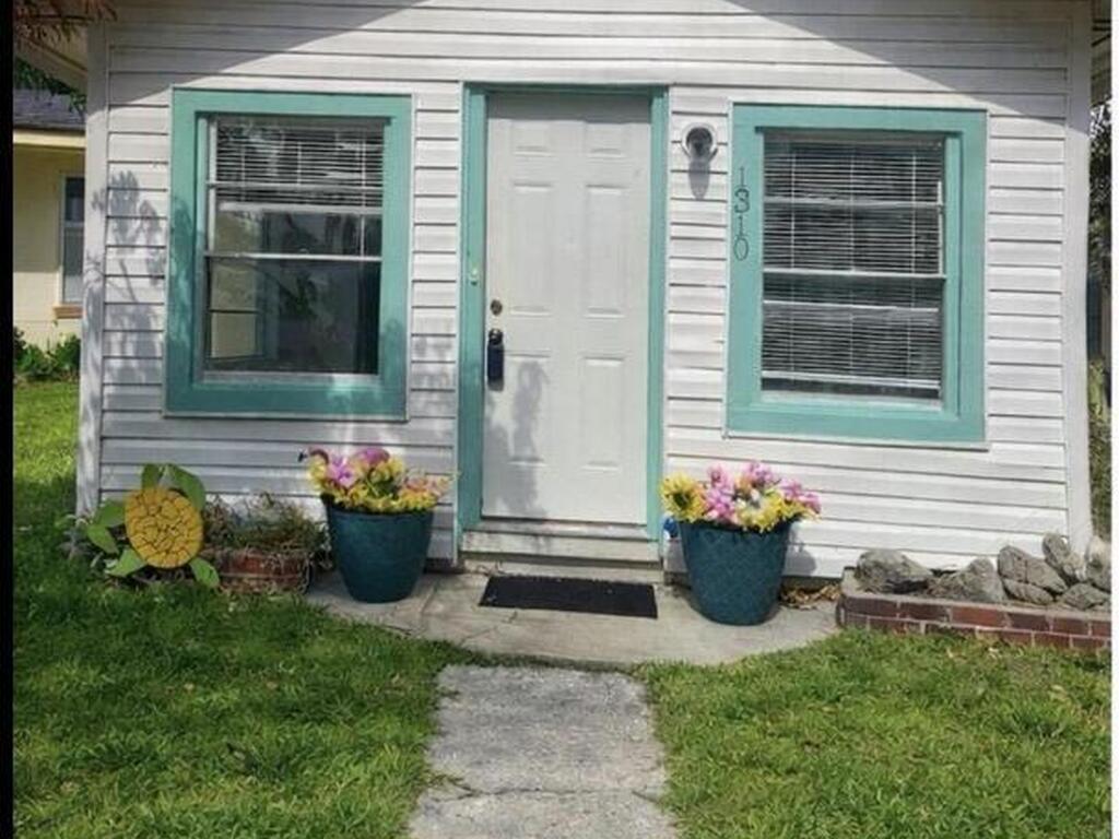 1310 Jernigan Avenue, Melbourne, FL 32901