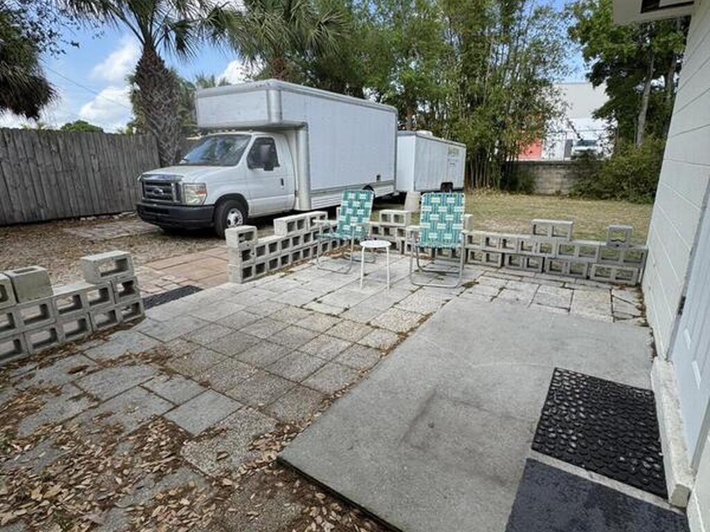 1310 Jernigan Avenue, Melbourne, FL 32901