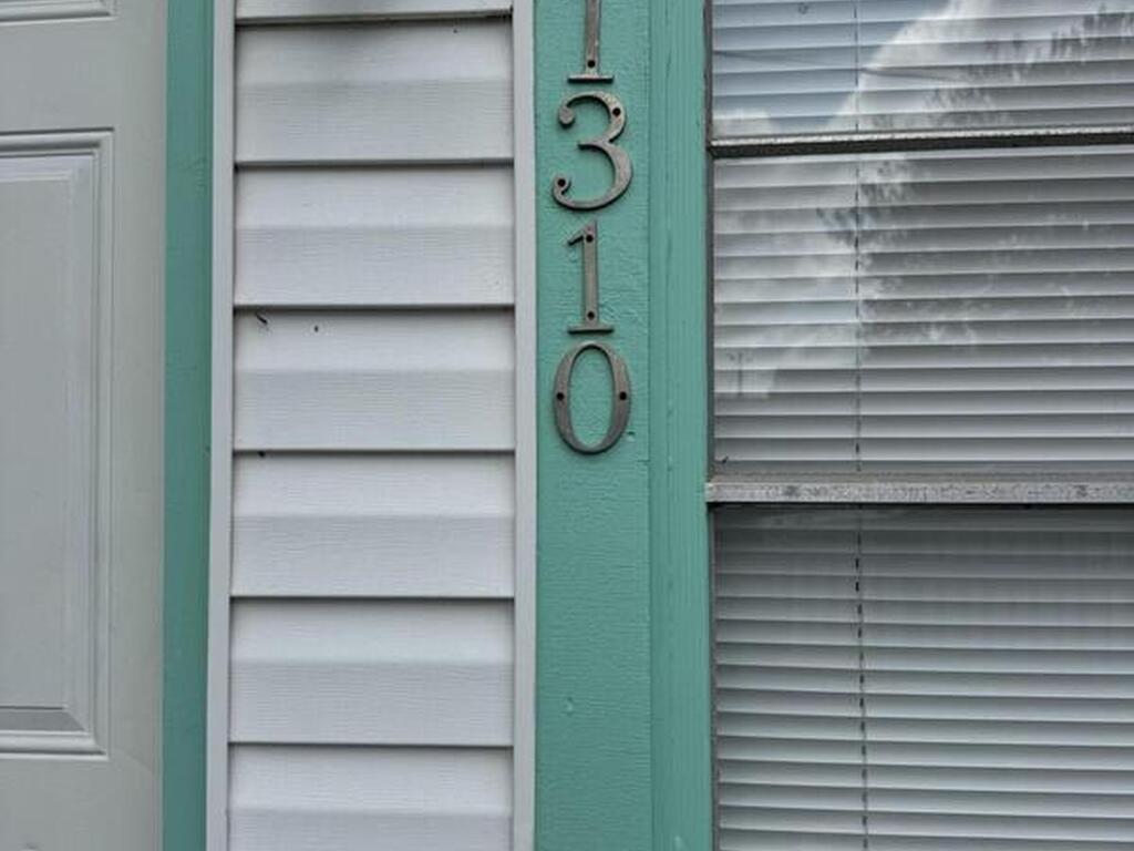 1310 Jernigan Avenue, Melbourne, FL 32901