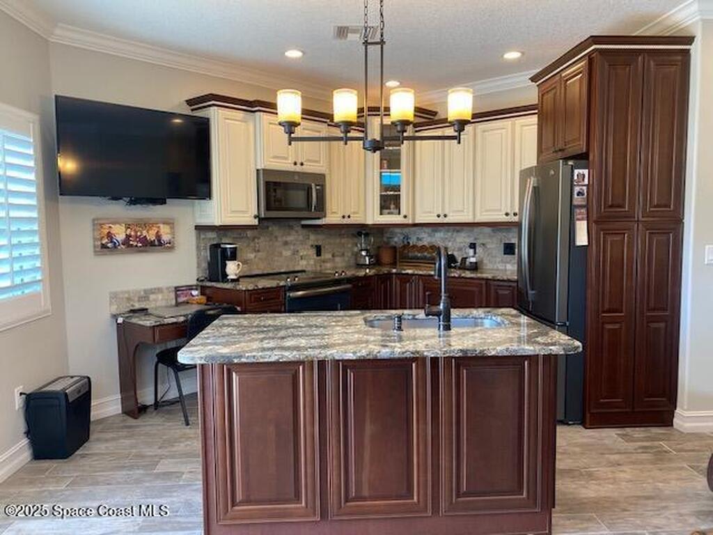 2803 Willow Lakes Lane, Titusville, FL 32796