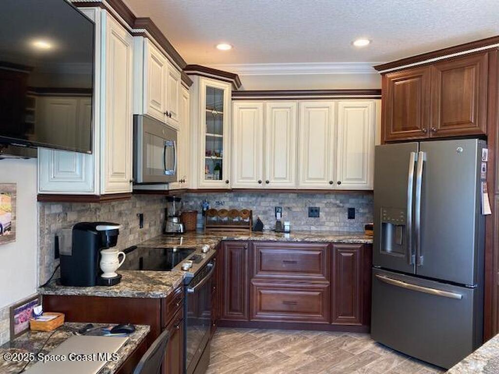 2803 Willow Lakes Lane, Titusville, FL 32796