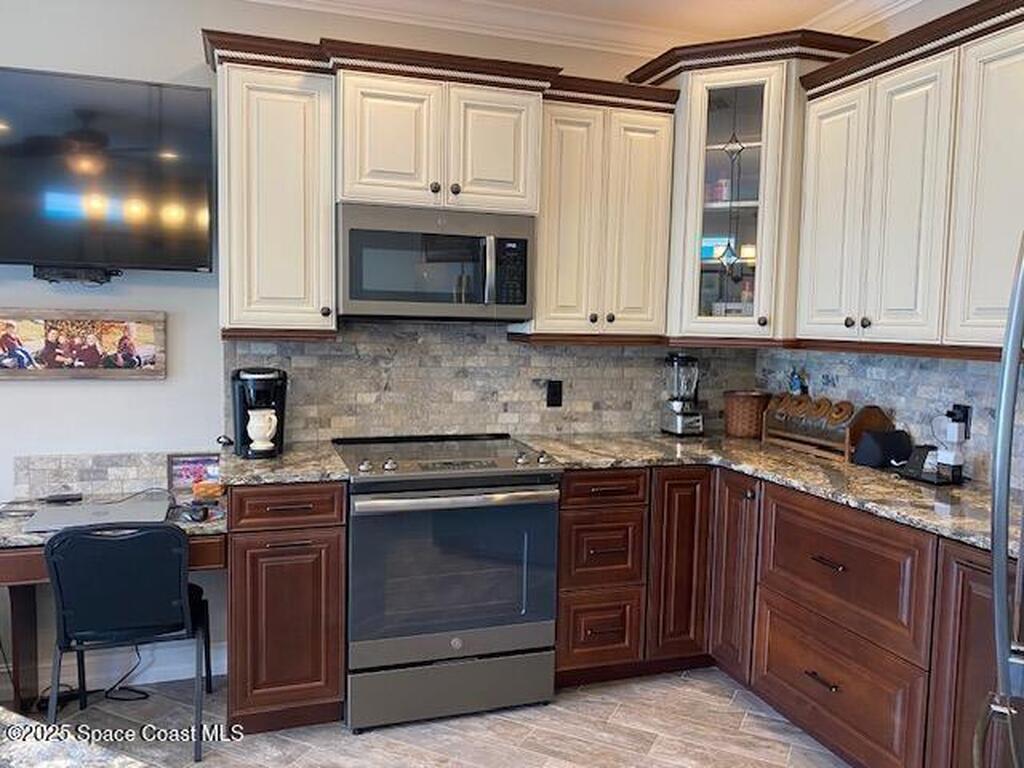 2803 Willow Lakes Lane, Titusville, FL 32796