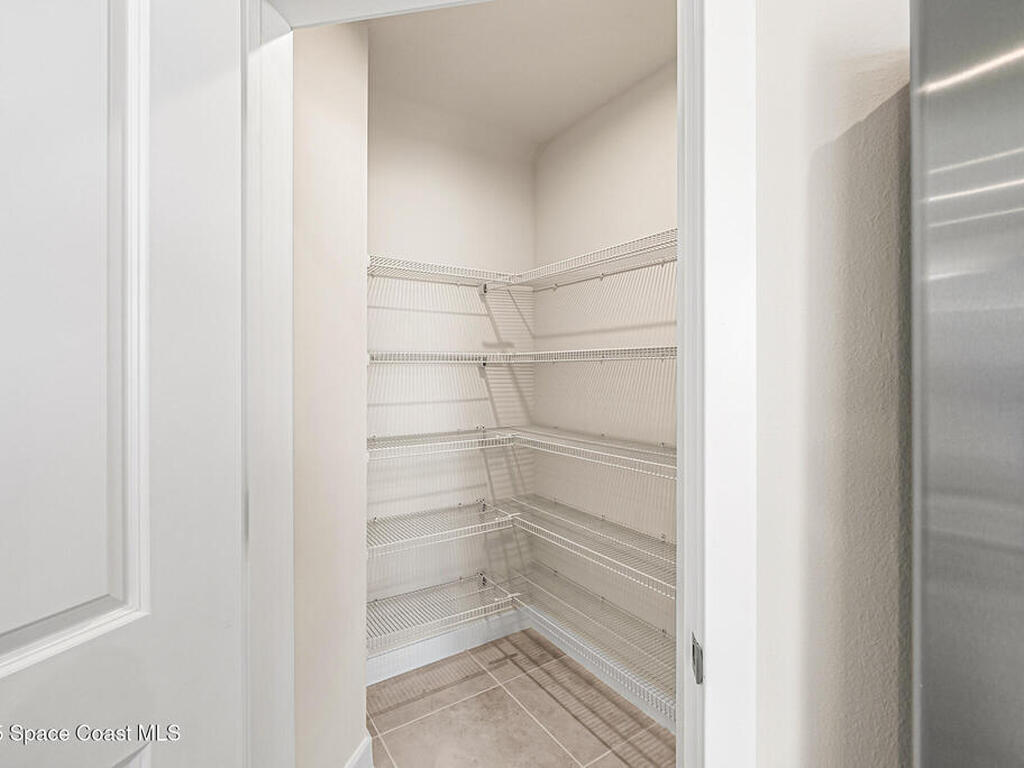 1888 Kendall Pointe Place, Melbourne, FL 32935