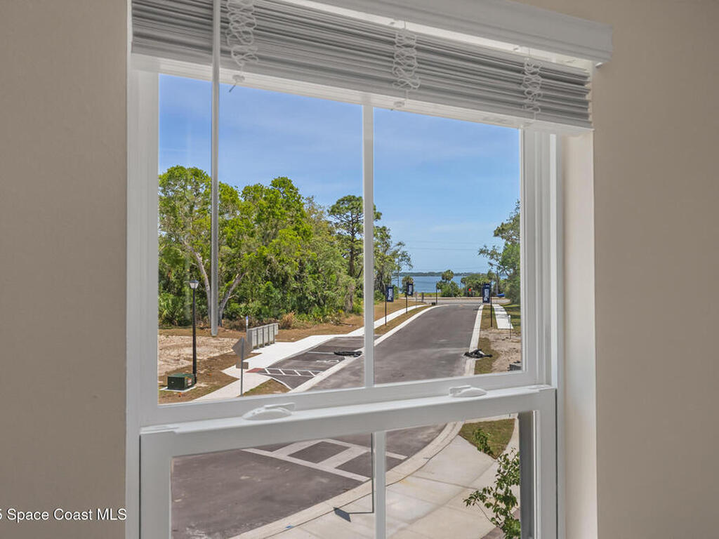 1888 Kendall Pointe Place, Melbourne, FL 32935