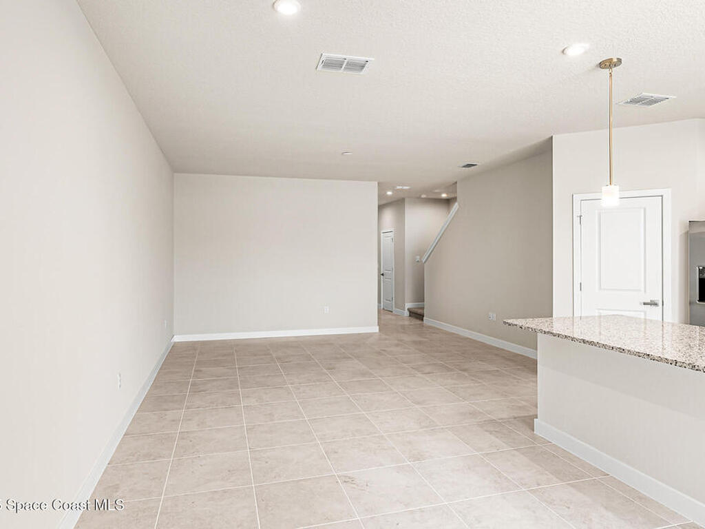 1888 Kendall Pointe Place, Melbourne, FL 32935