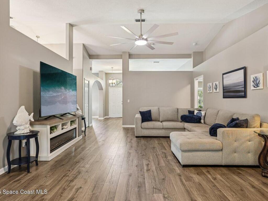 3760 Elizabeth Springs Way, Melbourne, FL 32934