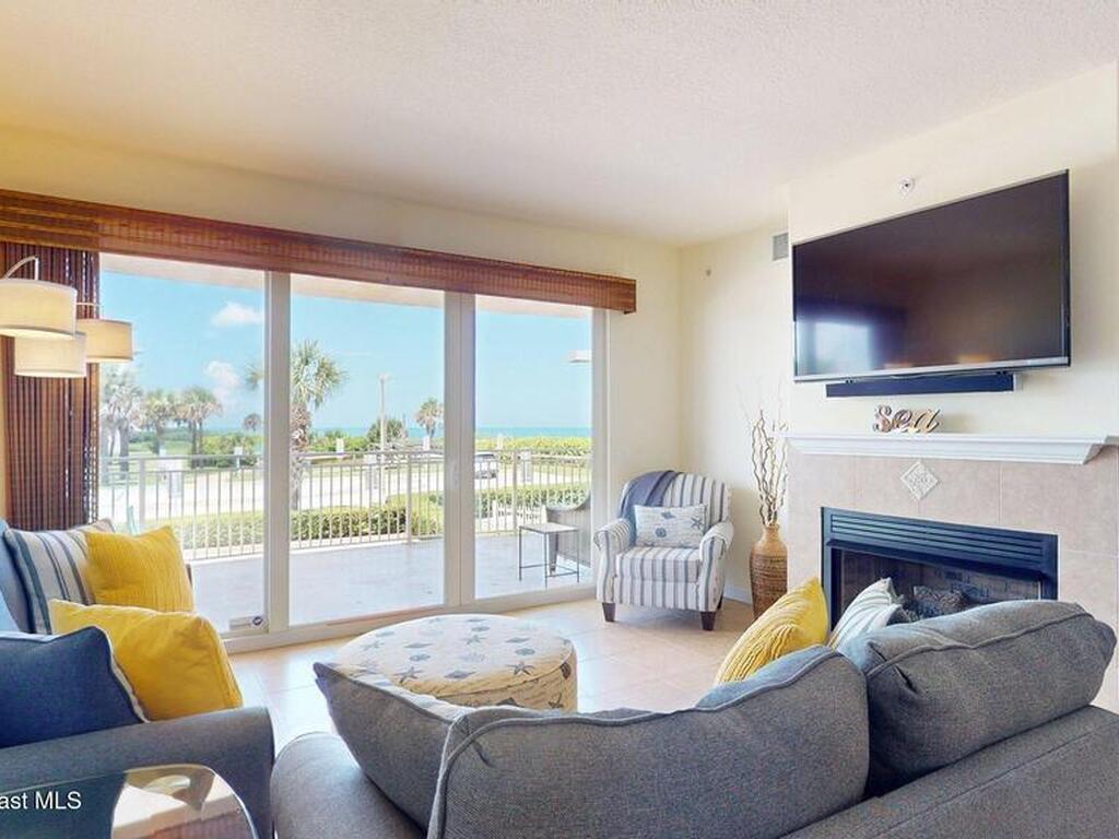 601 N Miramar Avenue, Indialantic, FL 32903