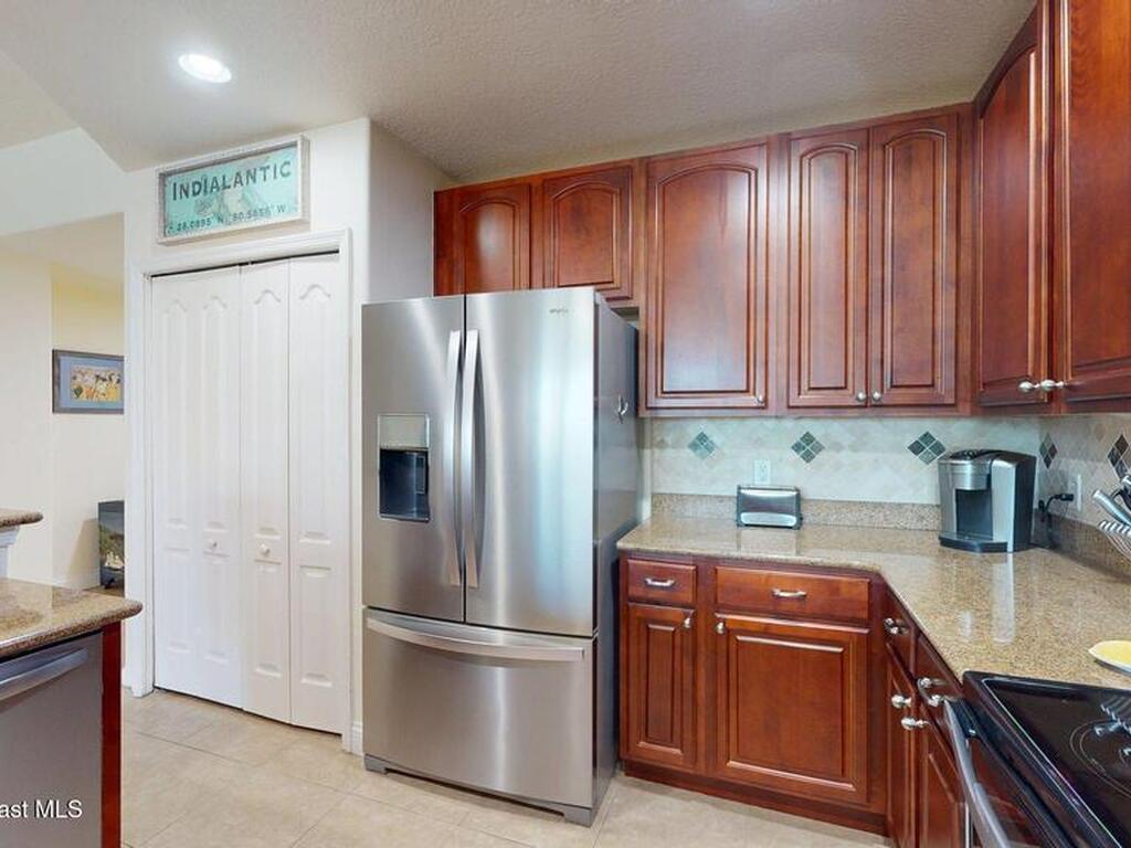 601 N Miramar Avenue, Indialantic, FL 32903