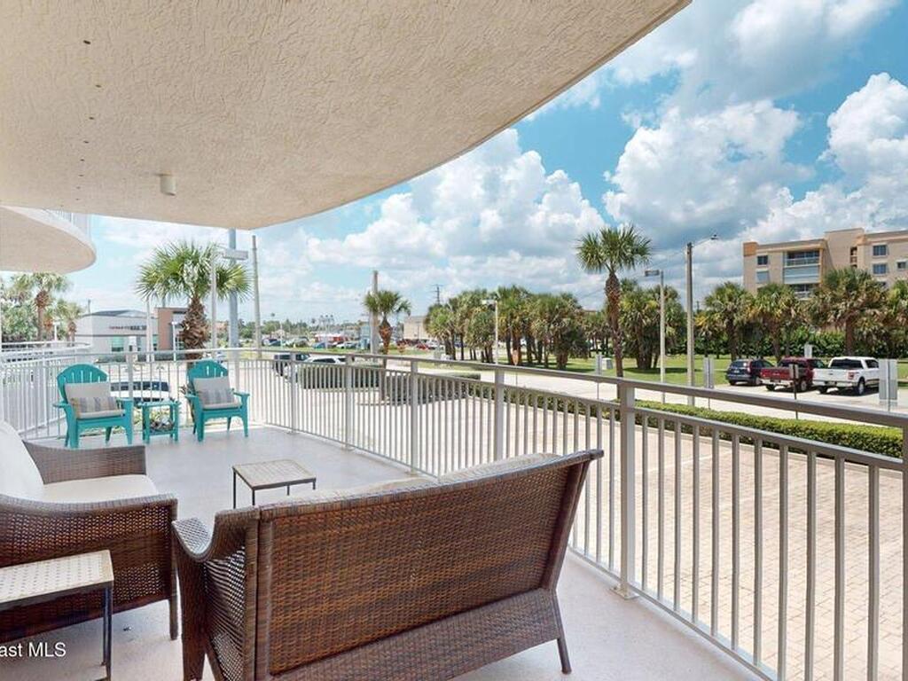 601 N Miramar Avenue, Indialantic, FL 32903