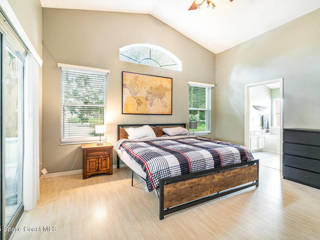 2902 Joseph Circle, Oviedo, FL 32765