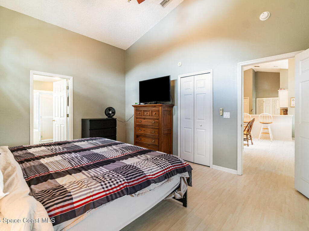 2902 Joseph Circle, Oviedo, FL 32765