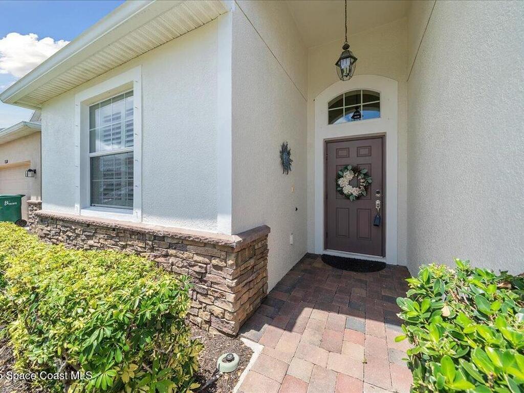 6049 Van Ness Drive, Melbourne, FL 32940