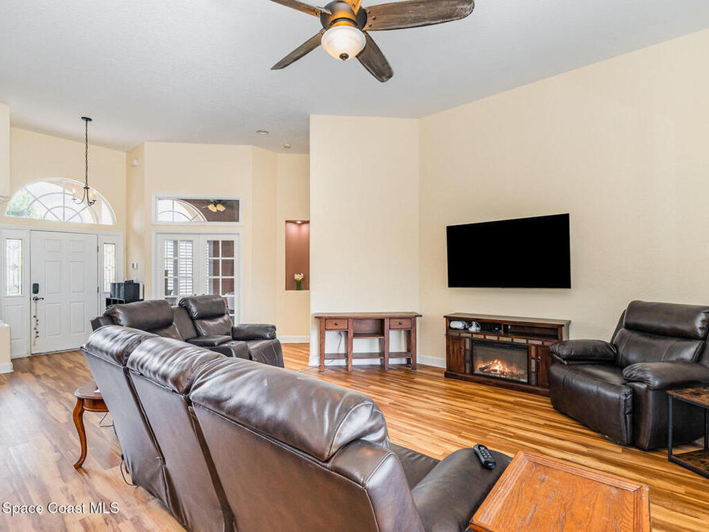 5820 Herons Landing Drive, Rockledge, FL 32955