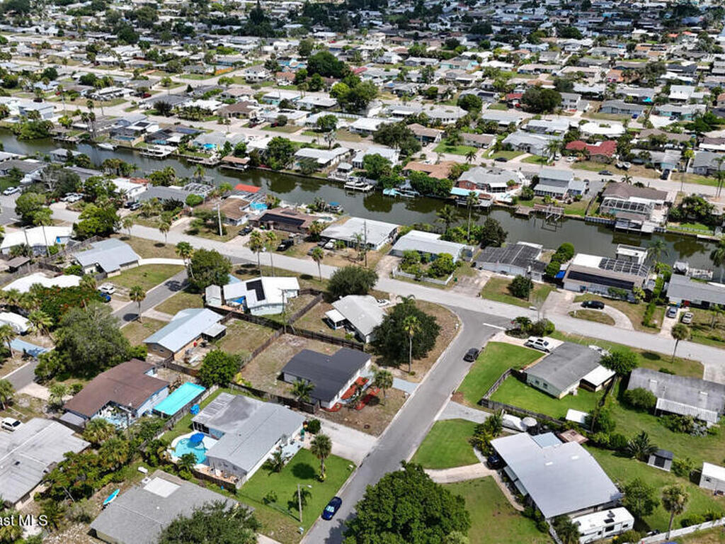 819 9th Street, Merritt Island, FL 32953