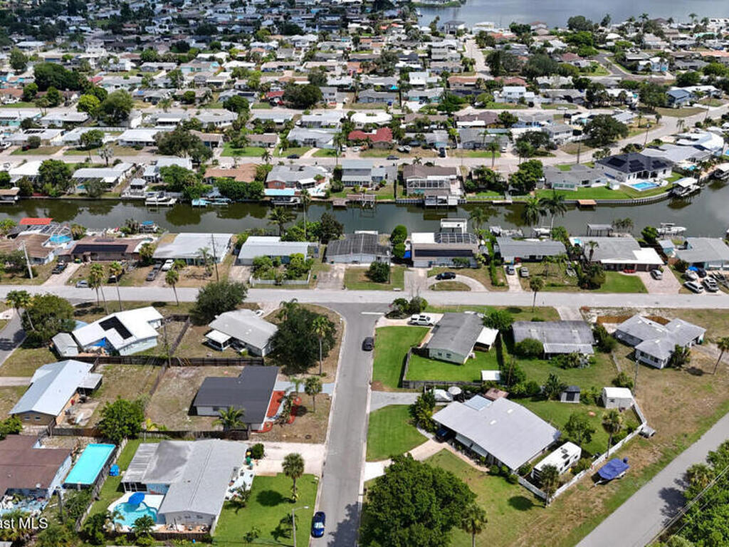 819 9th Street, Merritt Island, FL 32953