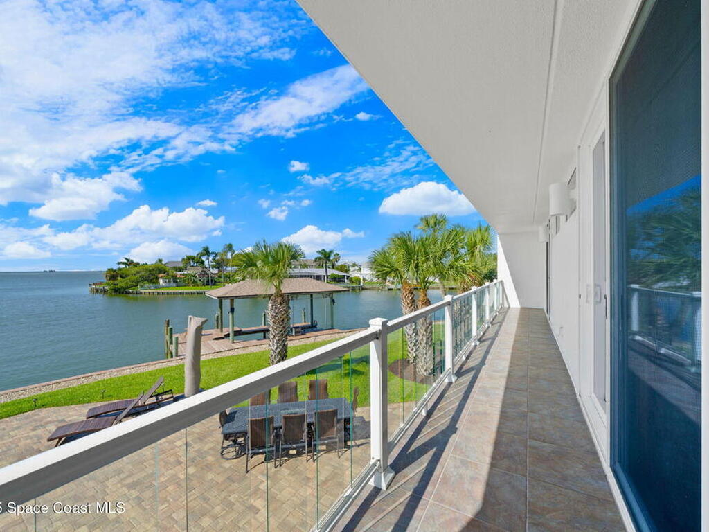 84 Country Club Road, Cocoa Beach, FL 32931
