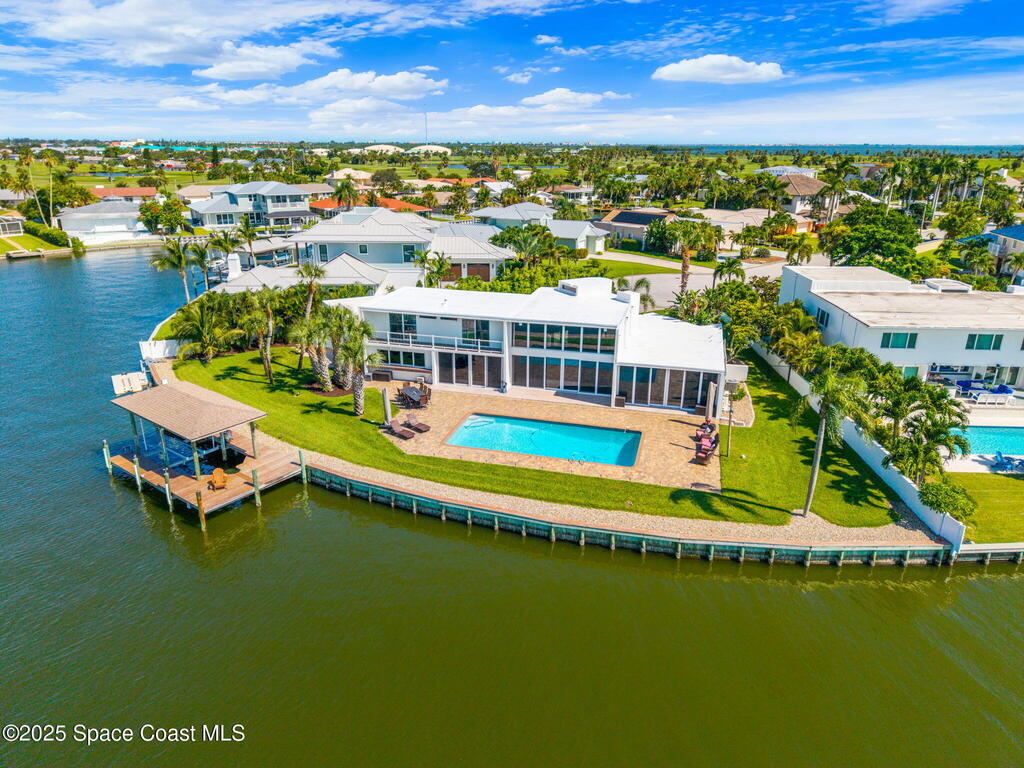 84 Country Club Road, Cocoa Beach, FL 32931