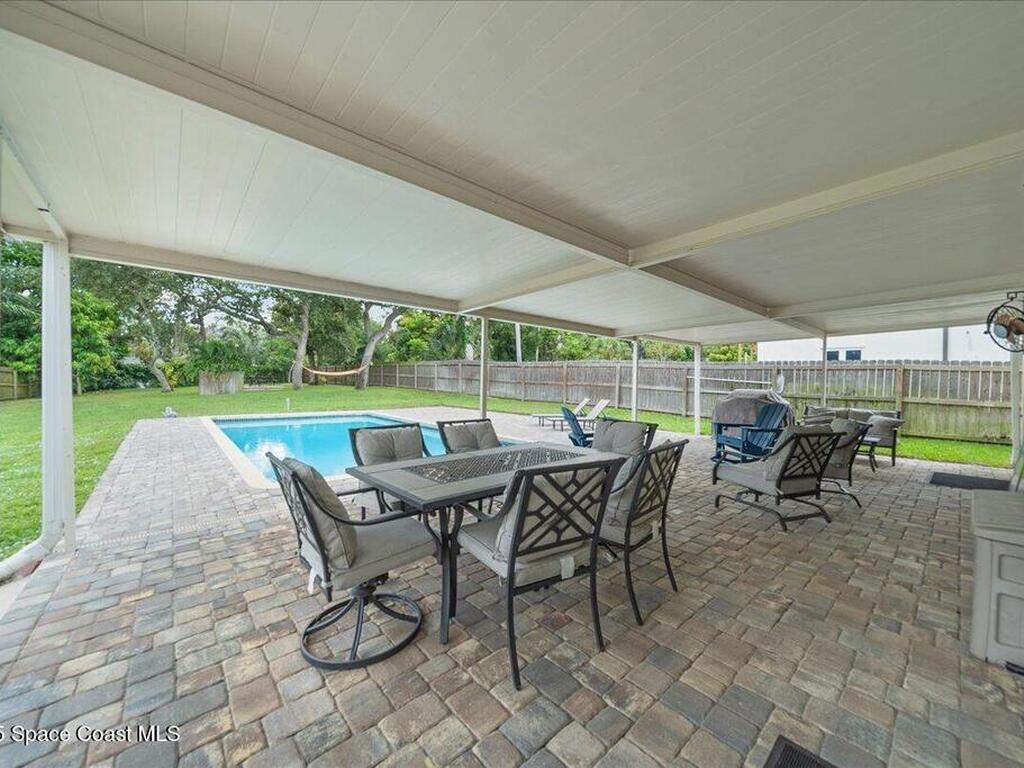 2125 Indian River Drive, Cocoa, FL 32922