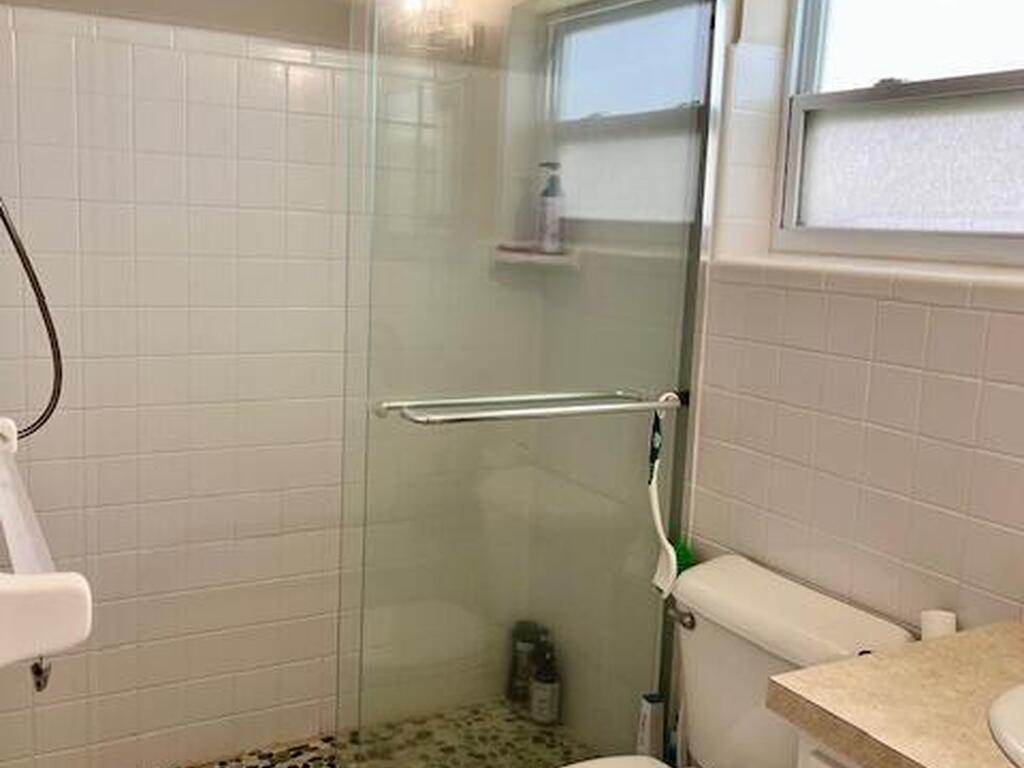 1563 S Atlantic Avenue, Cocoa Beach, FL 32931