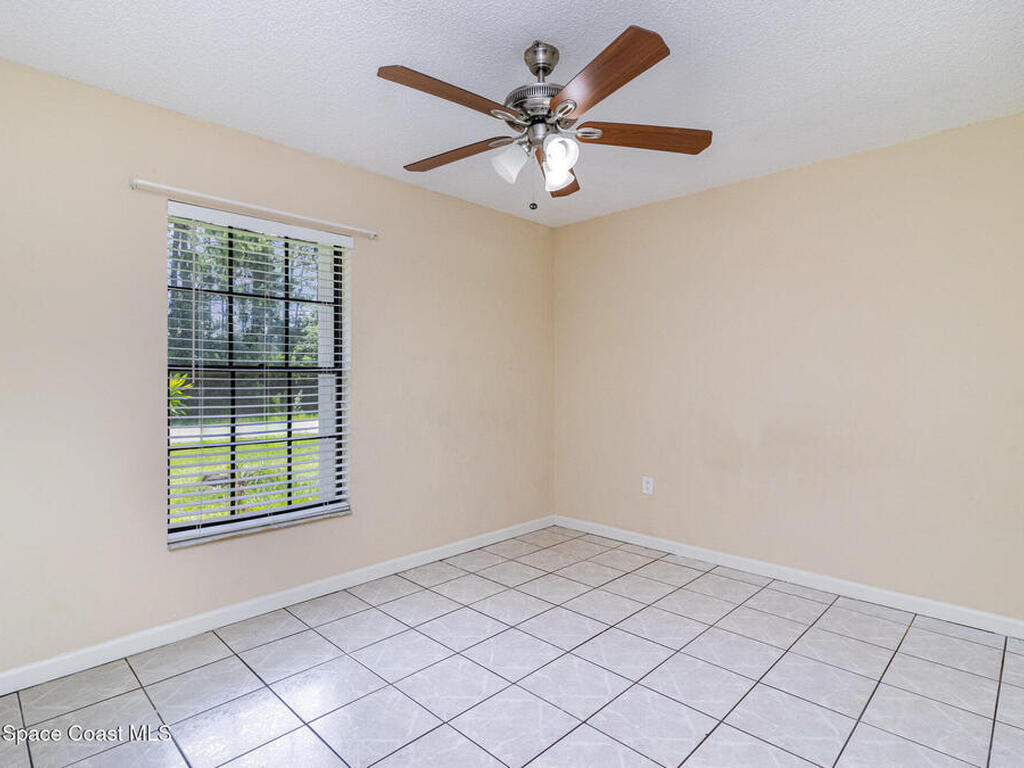 1172 Yakutat Avenue, Palm Bay, FL 32909