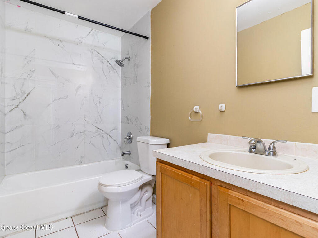 1172 Yakutat Avenue, Palm Bay, FL 32909