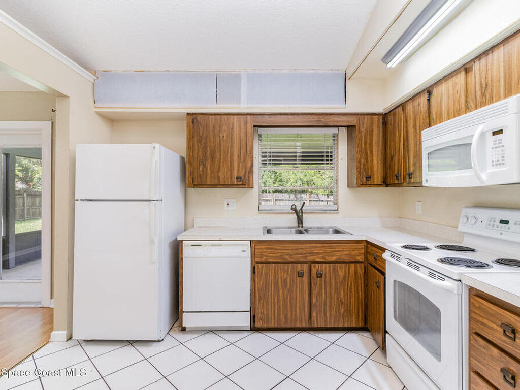 1172 Yakutat Avenue, Palm Bay, FL 32909