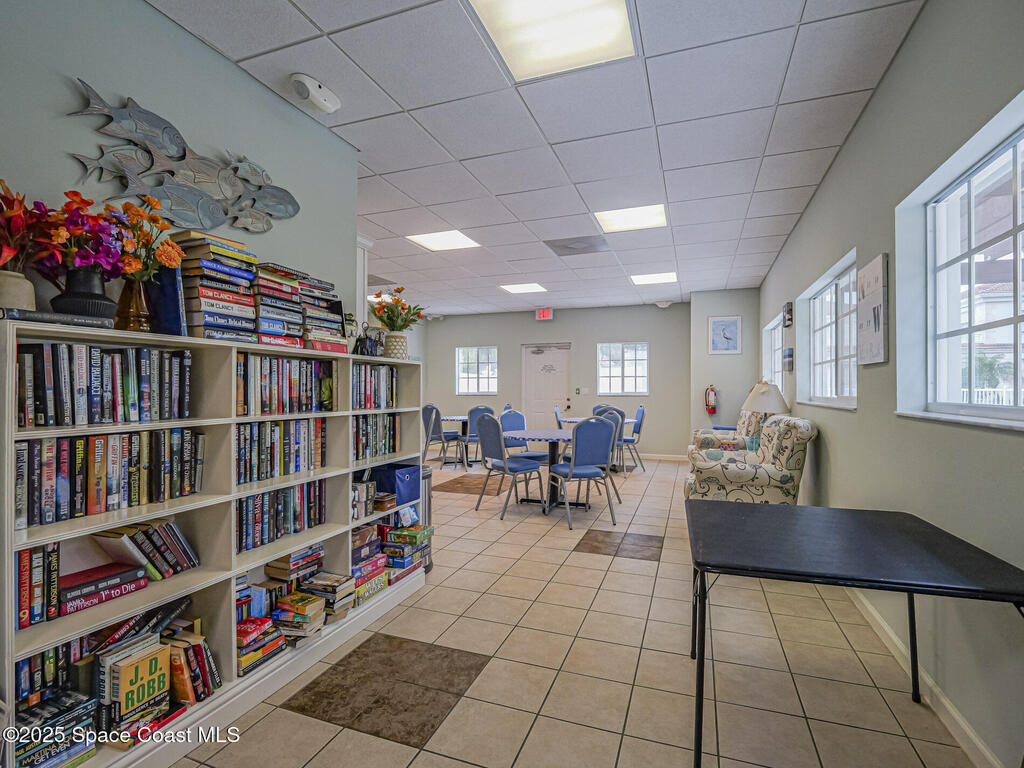 536 7th Square, Vero Beach, FL 32962