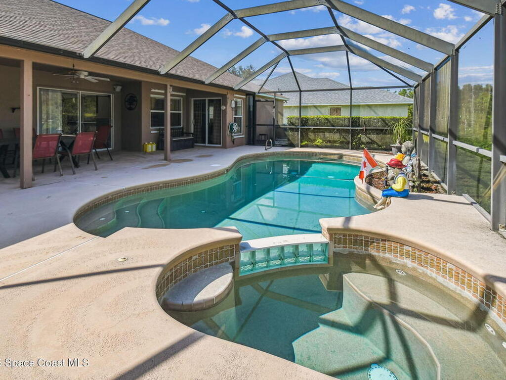 4878 Alamanda Drive, Melbourne, FL 32940