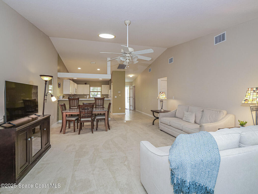 946 S Easy Street Street, Sebastian, FL 32958