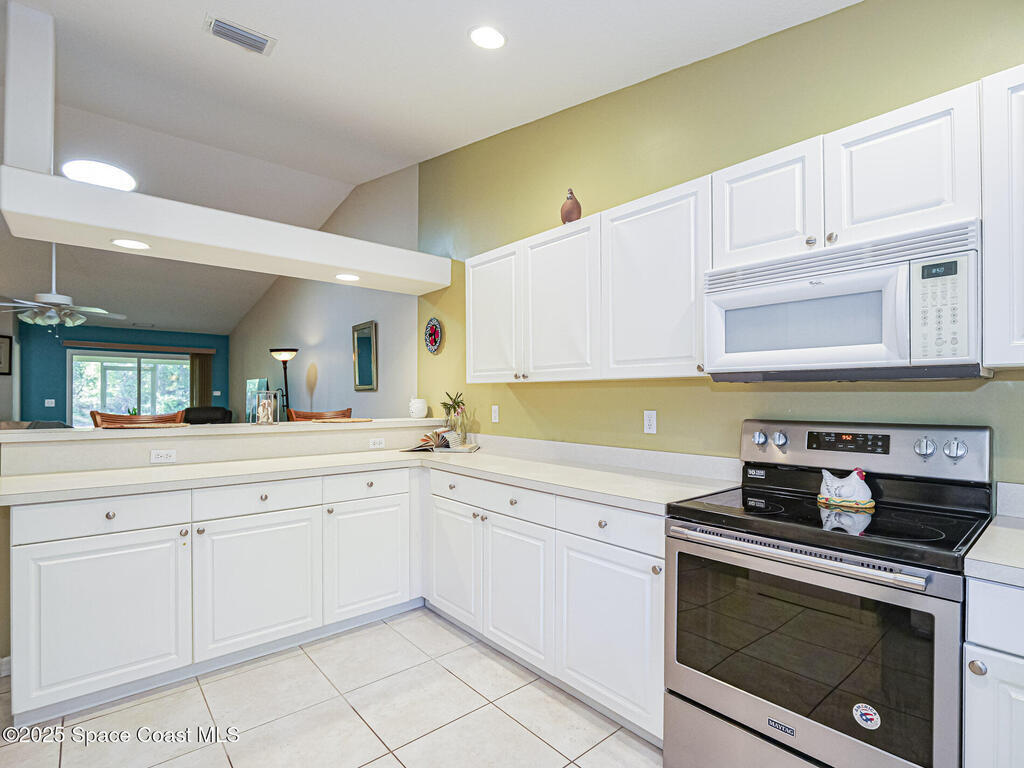 946 S Easy Street Street, Sebastian, FL 32958