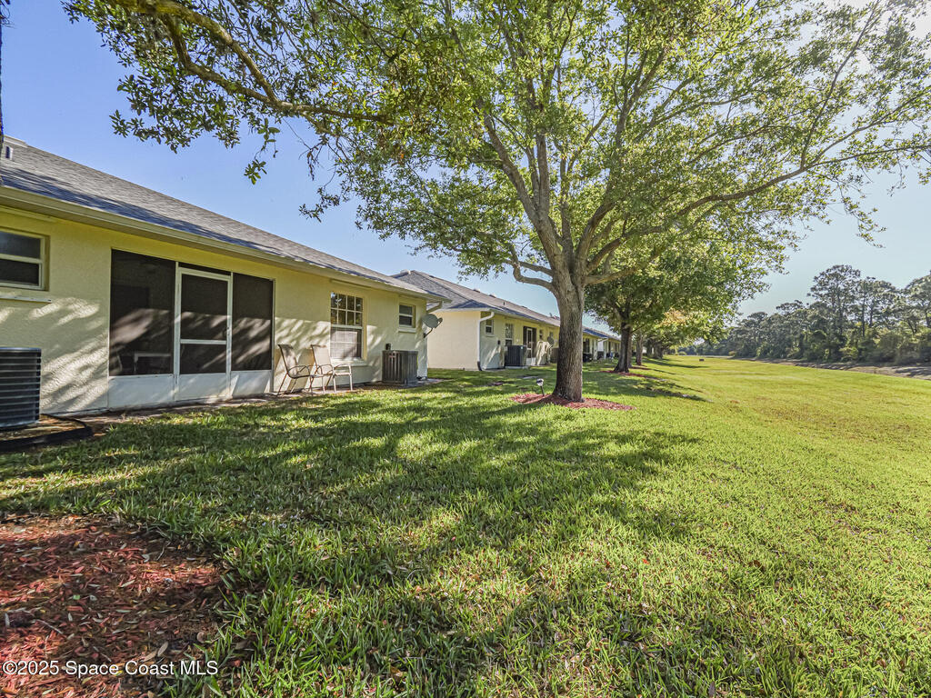 946 S Easy Street Street, Sebastian, FL 32958