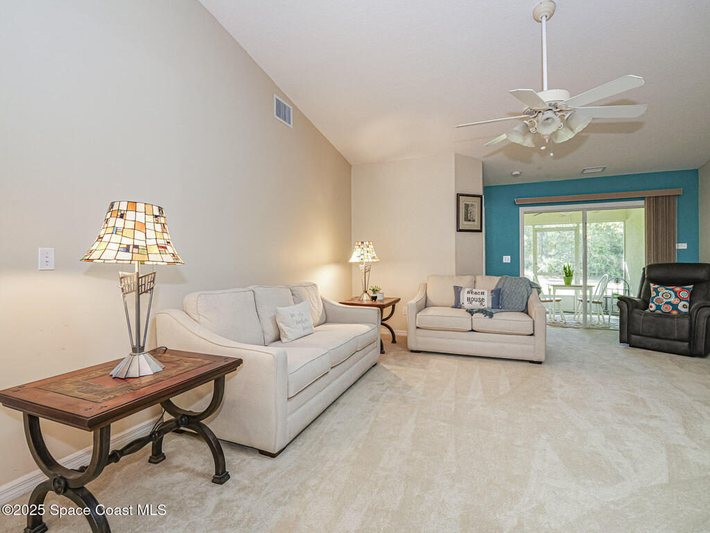 946 S Easy Street Street, Sebastian, FL 32958