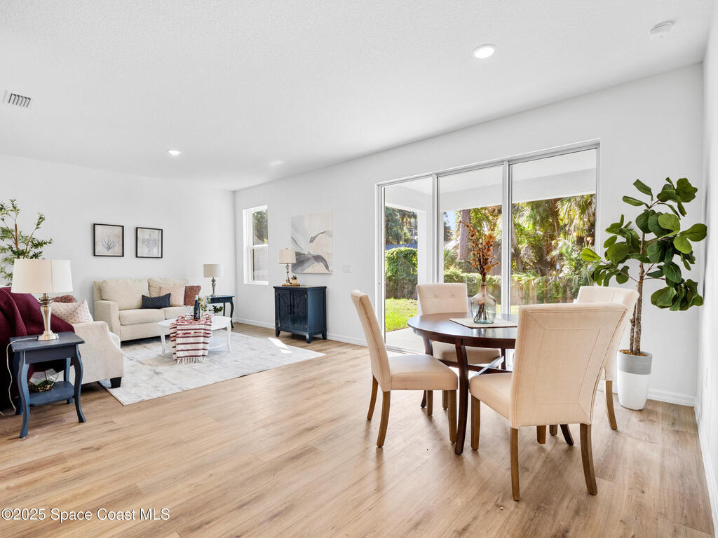 1320 Seabreeze Street, Palm Bay, FL 32908