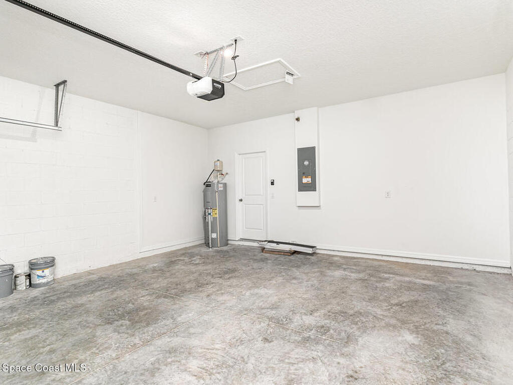 1320 Seabreeze Street, Palm Bay, FL 32908