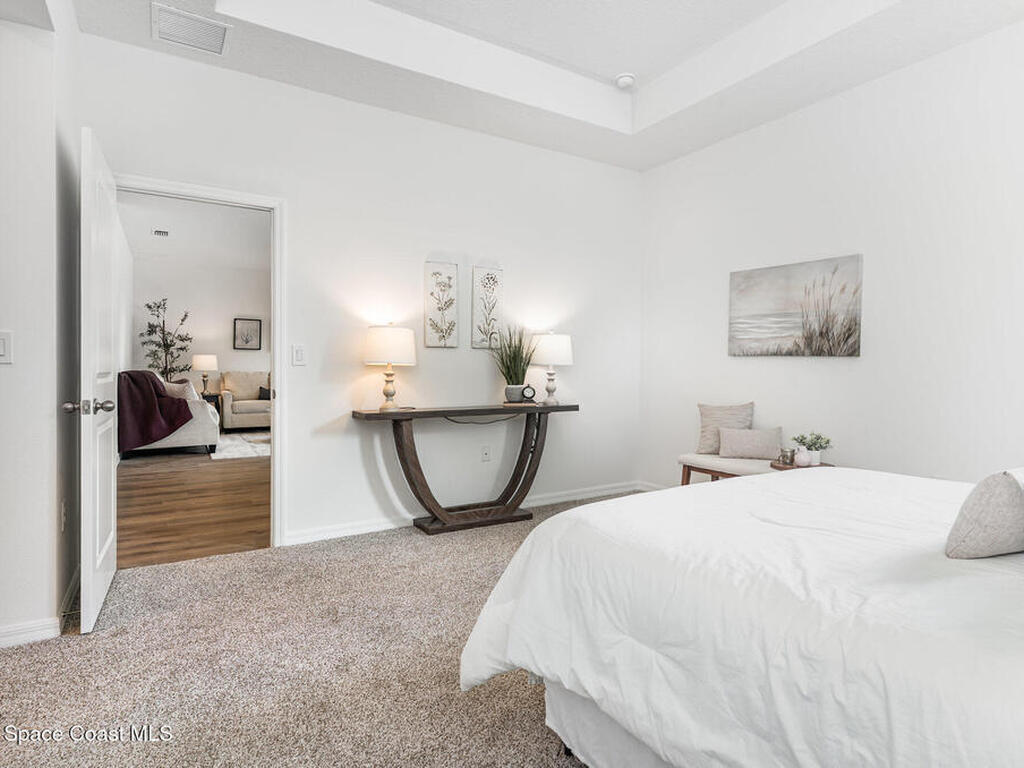 1370 Seabreeze Street, Palm Bay, FL 32908