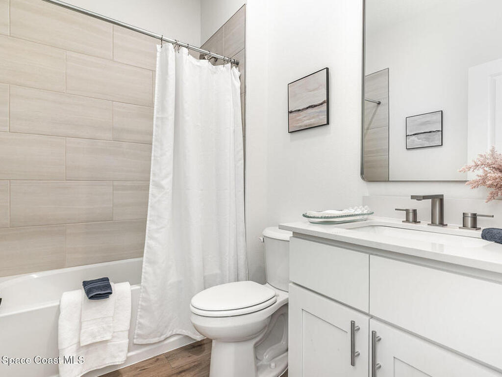 1370 Seabreeze Street, Palm Bay, FL 32908