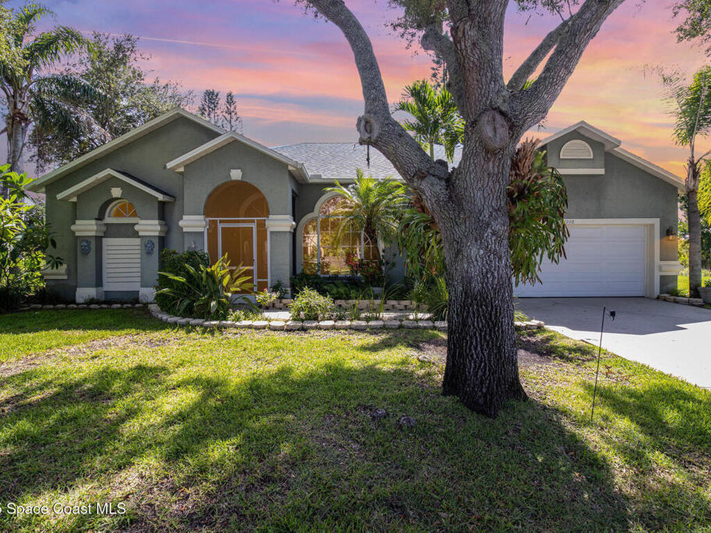4998 Pine Lily Court, Melbourne, FL 32940