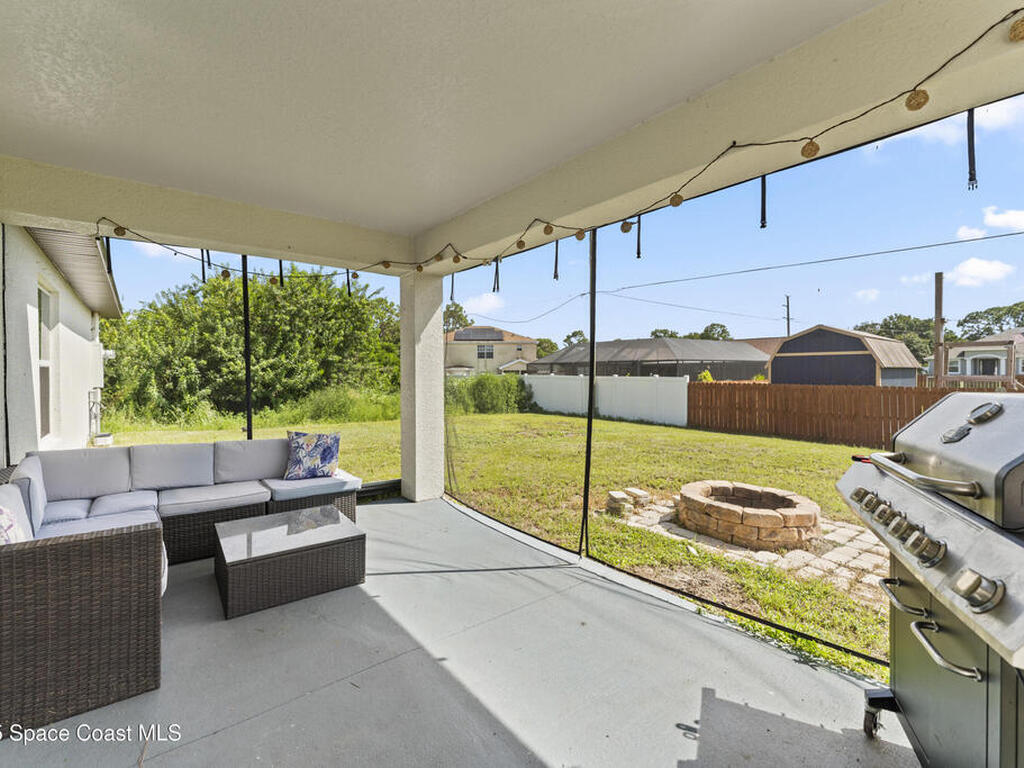 1938 Jupiter Boulevard, Palm Bay, FL 32908